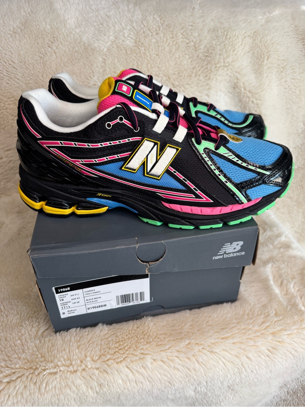 New in Box 🎨 New Balance 1906R - Picture 2 of 7
